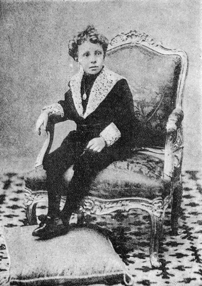 ألفونسو الثالث عشر ملك إسبانيا بواسطة فرناندو ديباس